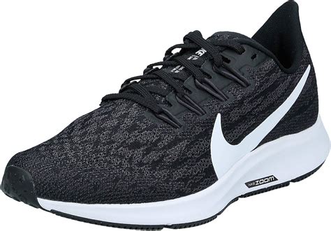 comfortable nike shoes for men.